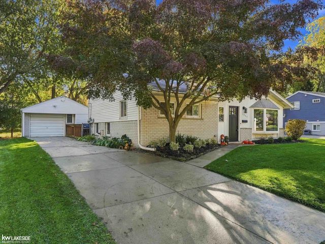 1324 CATALPA DR Drive, Rochester, MI 48307