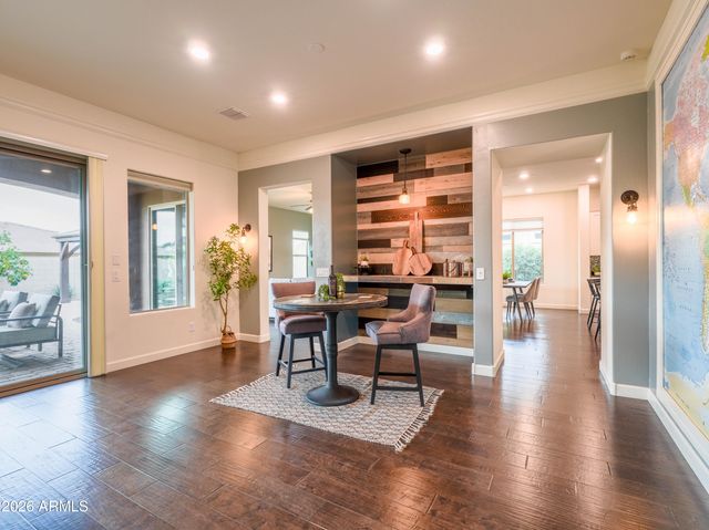 948 E RELIANT Street, Gilbert, AZ 85298