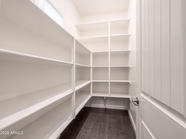 948 E RELIANT Street, Gilbert, AZ 85298