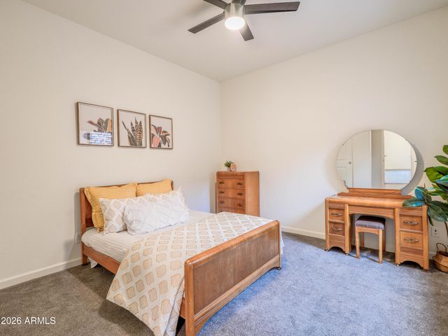 948 E RELIANT Street, Gilbert, AZ 85298