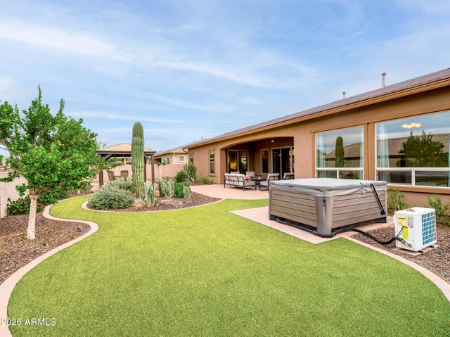 948 E RELIANT Street, Gilbert, AZ 85298