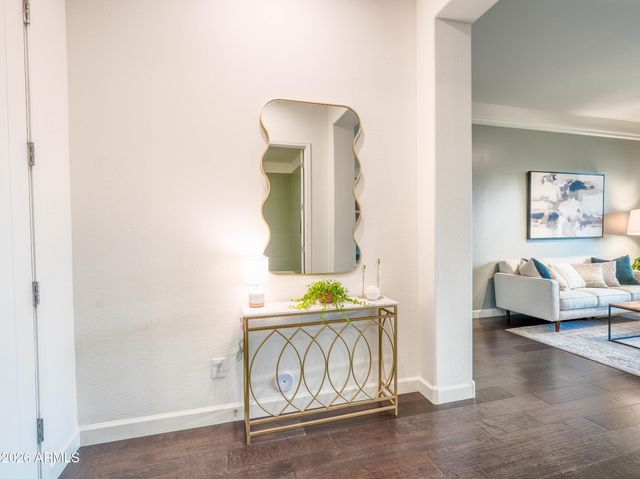 948 E RELIANT Street, Gilbert, AZ 85298