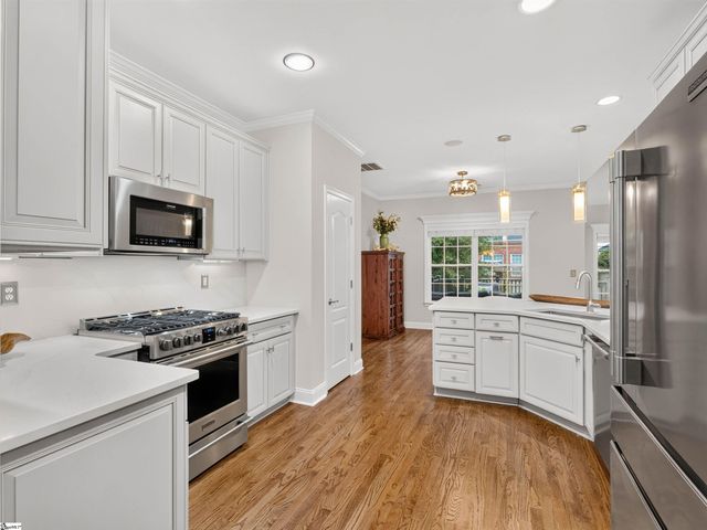 107 Gladstone Way, Greer, SC 29650