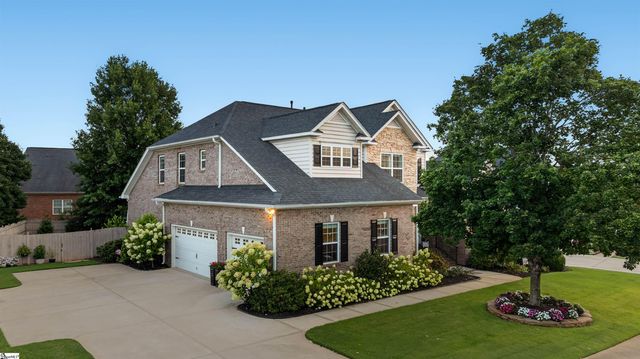 107 Gladstone Way, Greer, SC 29650