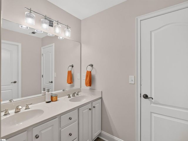 107 Gladstone Way, Greer, SC 29650