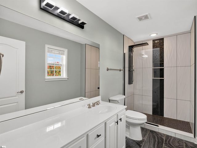 107 Gladstone Way, Greer, SC 29650