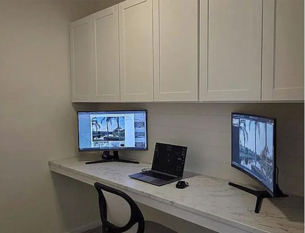 467 Capistrano Drive, Palm Beach Gardens, FL 33410