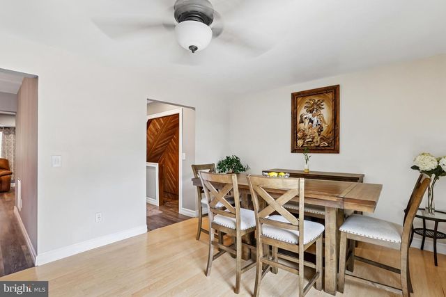 885 JAMESTOWN, East Windsor, NJ 08520