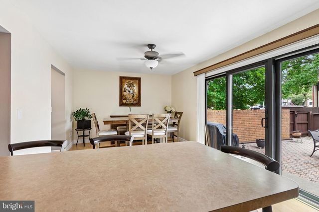 885 JAMESTOWN, East Windsor, NJ 08520