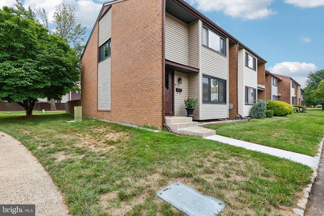 885 JAMESTOWN, East Windsor, NJ 08520