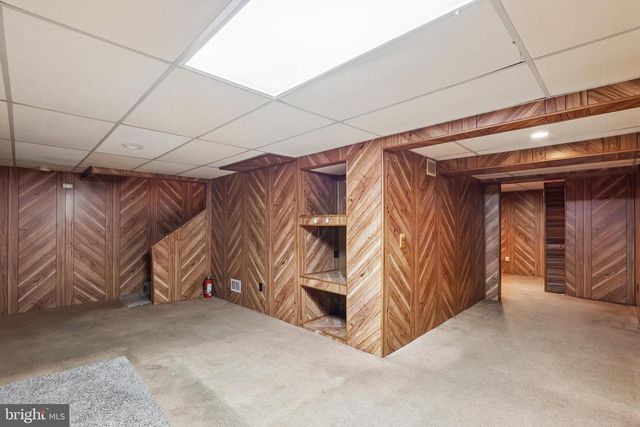 885 JAMESTOWN, East Windsor, NJ 08520