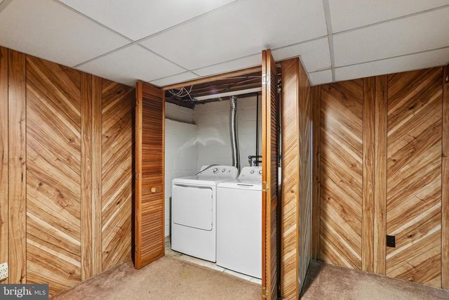 885 JAMESTOWN, East Windsor, NJ 08520