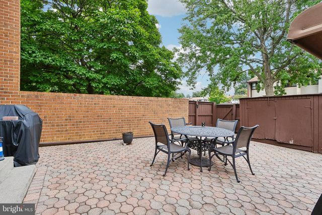 885 JAMESTOWN, East Windsor, NJ 08520