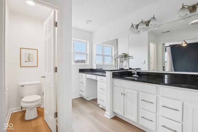 11455 Clay Hill Lane 105, Fishers, IN 46037