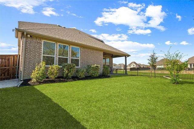 9517 Sunset Lane, Oak Point, TX 75068