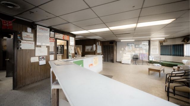 13118 Gratiot Avenue, Detroit, MI 48205