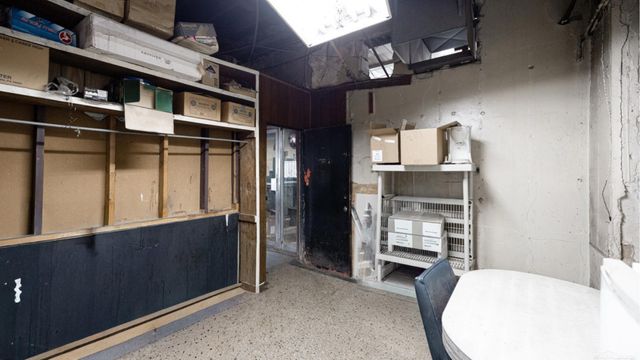 13118 Gratiot Avenue, Detroit, MI 48205