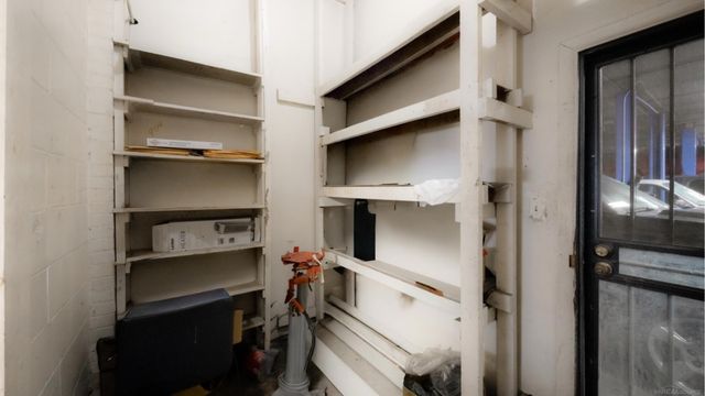 13118 Gratiot Avenue, Detroit, MI 48205