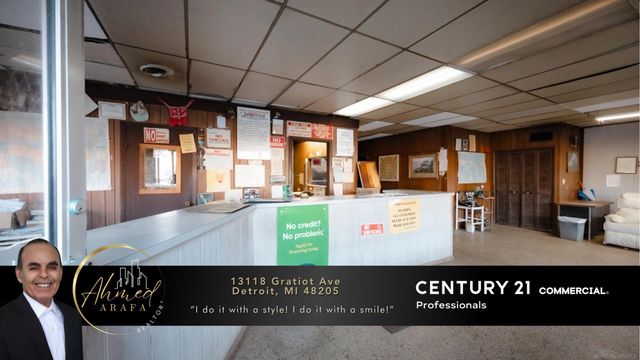 13118 Gratiot Avenue, Detroit, MI 48205
