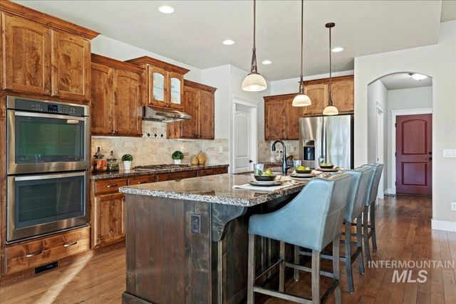 423 E Gannett, Meridian, ID 83642