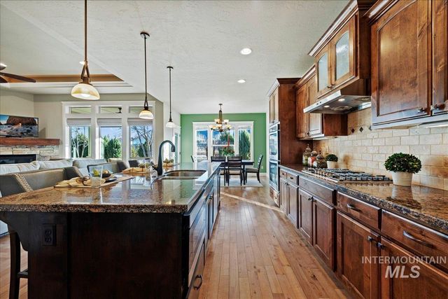 423 E Gannett, Meridian, ID 83642