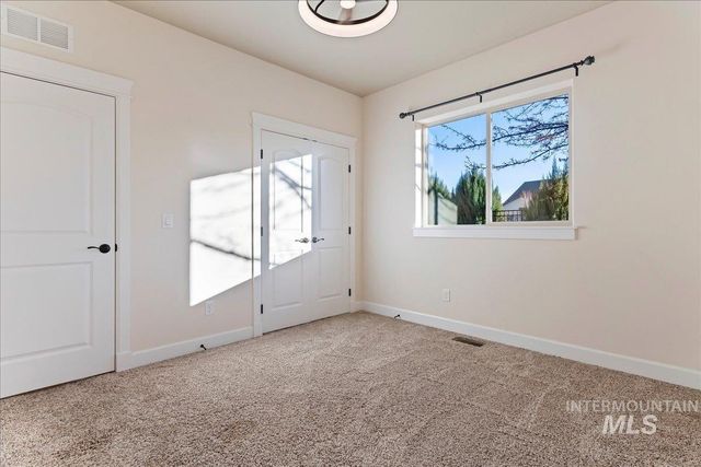 423 E Gannett, Meridian, ID 83642