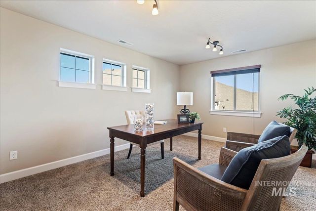 423 E Gannett, Meridian, ID 83642