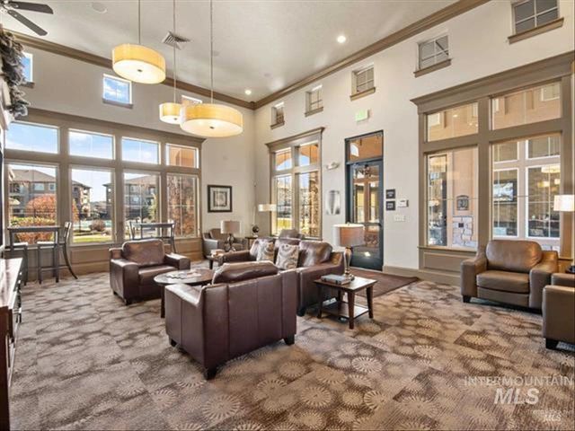 423 E Gannett, Meridian, ID 83642