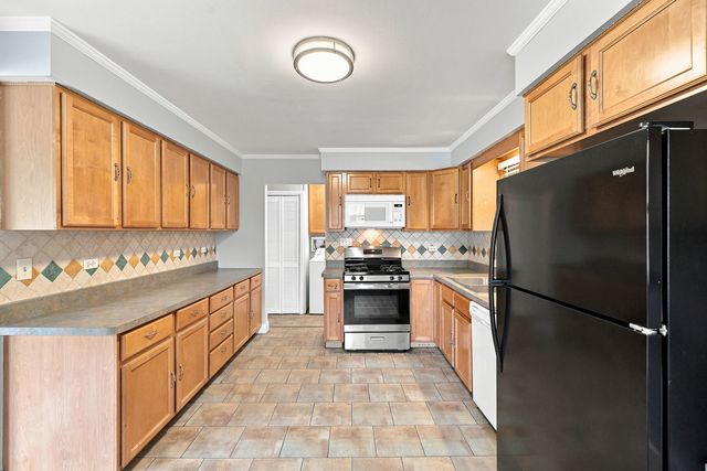 1113 S Haddow Avenue, Arlington Heights, IL 60005