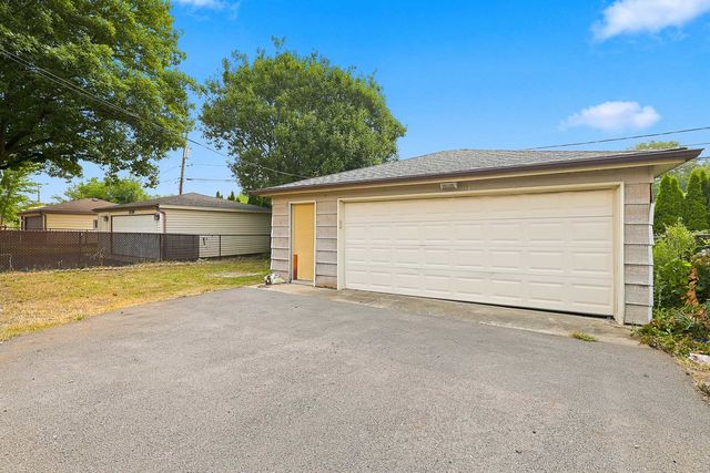 1113 S Haddow Avenue, Arlington Heights, IL 60005