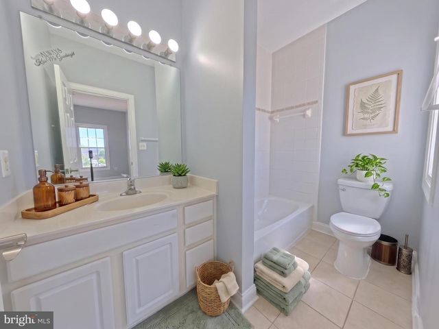 2574 TRANSOM PL, Woodbridge, VA 22191