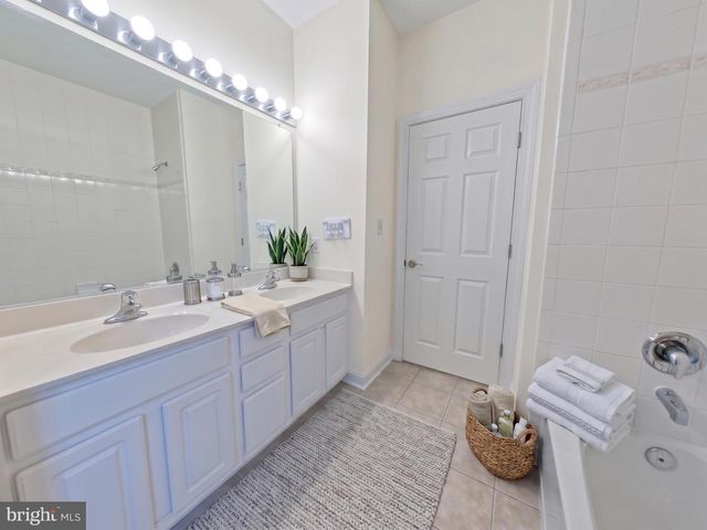 2574 TRANSOM PL, Woodbridge, VA 22191