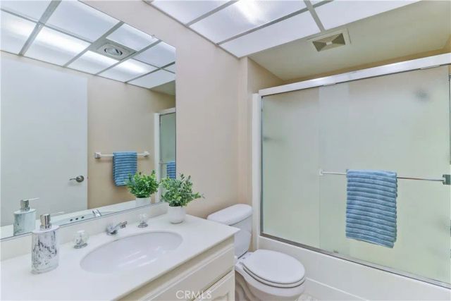 3500 Bahia Blanca W 3B, Laguna Woods, CA 92637