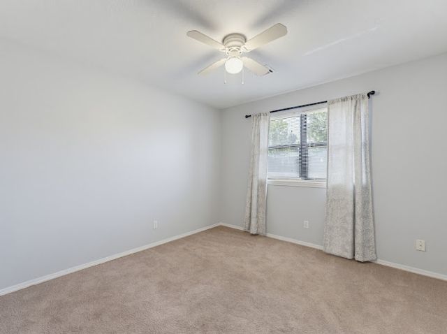 406 14th Place, Rogers, AR 72756