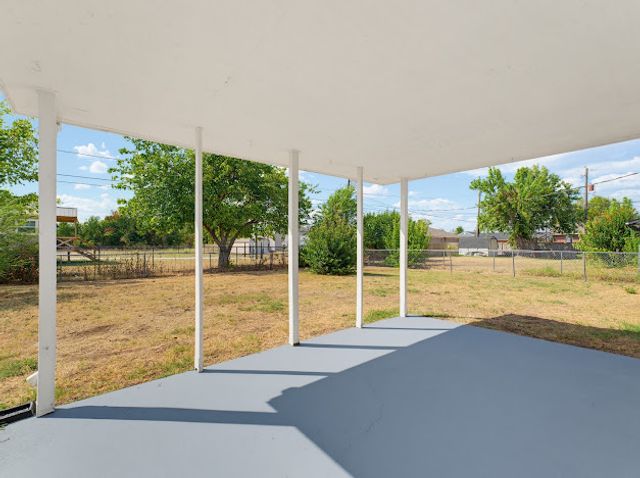 406 14th Place, Rogers, AR 72756