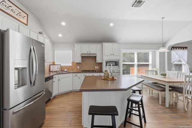 1003 Lariat, San Antonio, TX 78260