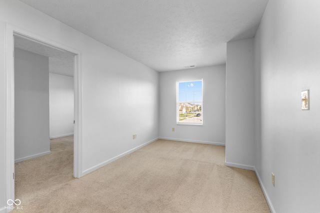 867 Ogala Drive, Westfield, IN 46074