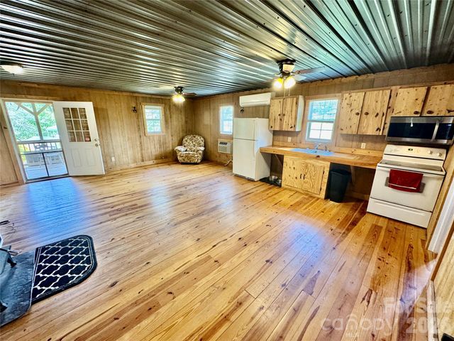 105 Rachels Creek Trail, Statesville, NC 28625