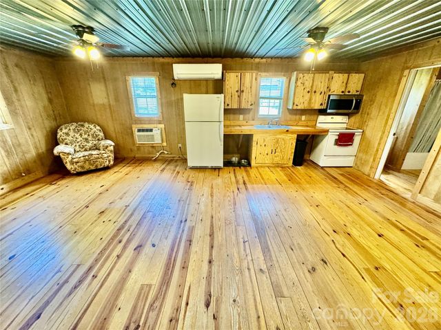 105 Rachels Creek Trail, Statesville, NC 28625