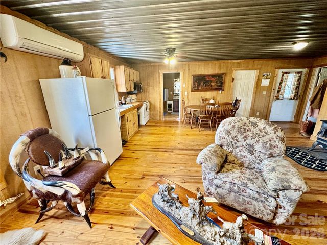 105 Rachels Creek Trail, Statesville, NC 28625