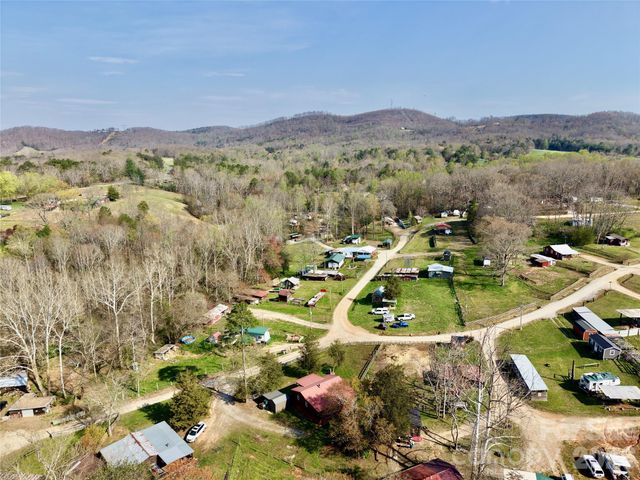 105 Rachels Creek Trail, Statesville, NC 28625