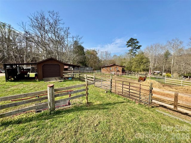 105 Rachels Creek Trail, Statesville, NC 28625