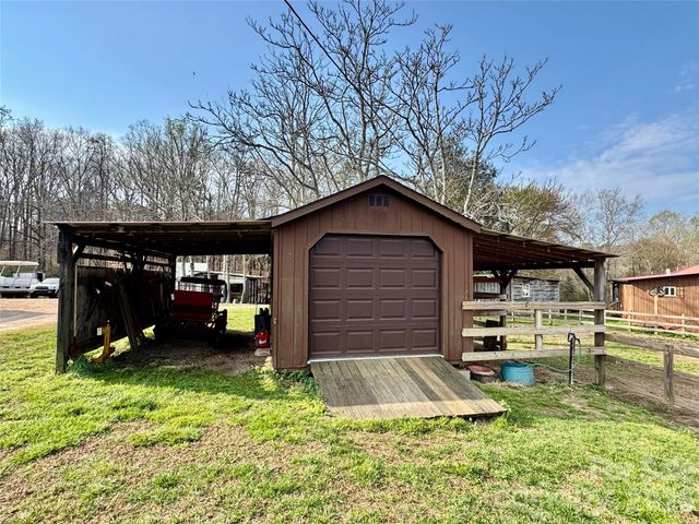 105 Rachels Creek Trail, Statesville, NC 28625