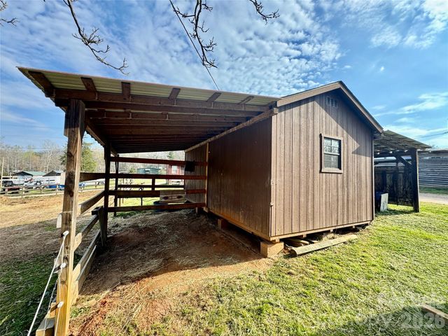 105 Rachels Creek Trail, Statesville, NC 28625
