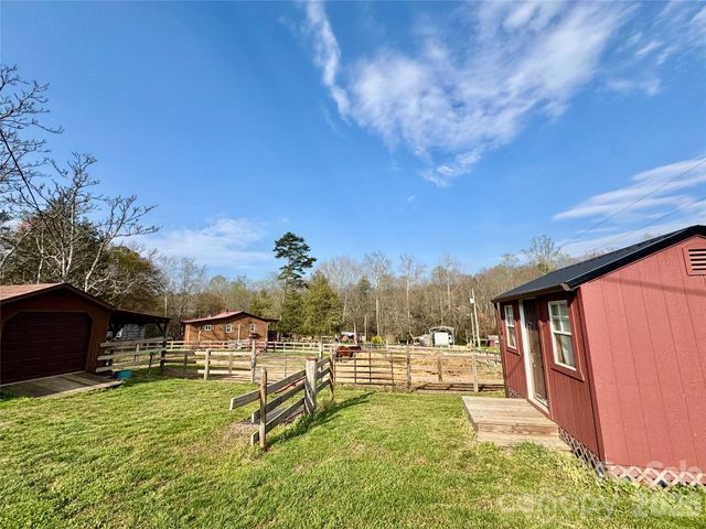 105 Rachels Creek Trail, Statesville, NC 28625