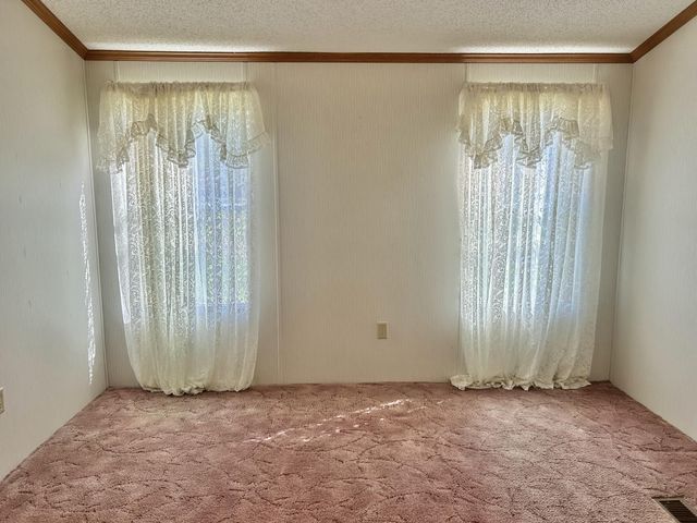 132 September LN, Moneta, VA 24121