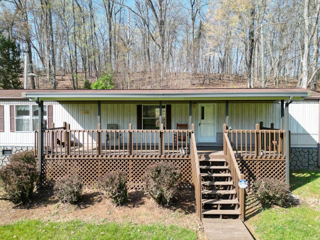 132 September LN, Moneta, VA 24121