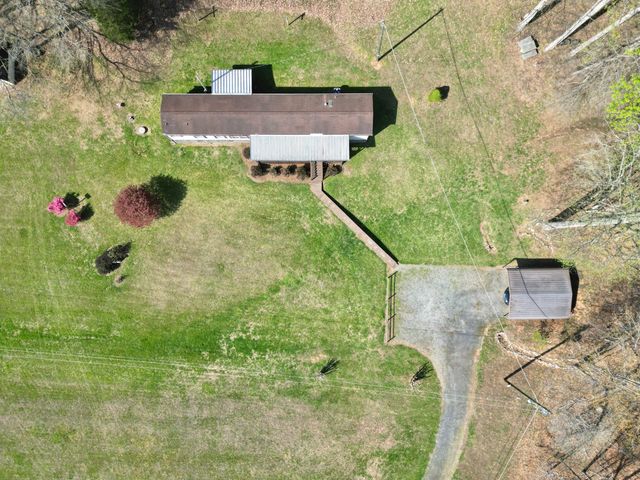 132 September LN, Moneta, VA 24121