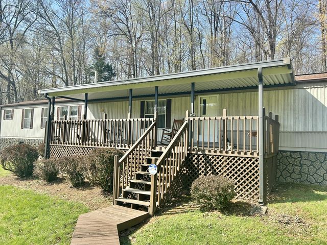 132 September LN, Moneta, VA 24121