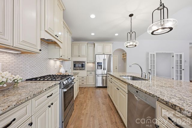 4582 Sagittarius Circle, Denver, NC 28037